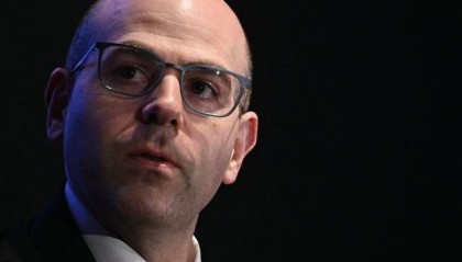 48∶47!美联储理事提名通过,美媒:白宫向施压降息又迈进一步