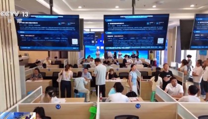 一线调研丨如何帮助高校毕业生就业?从一张帮扶名单说起