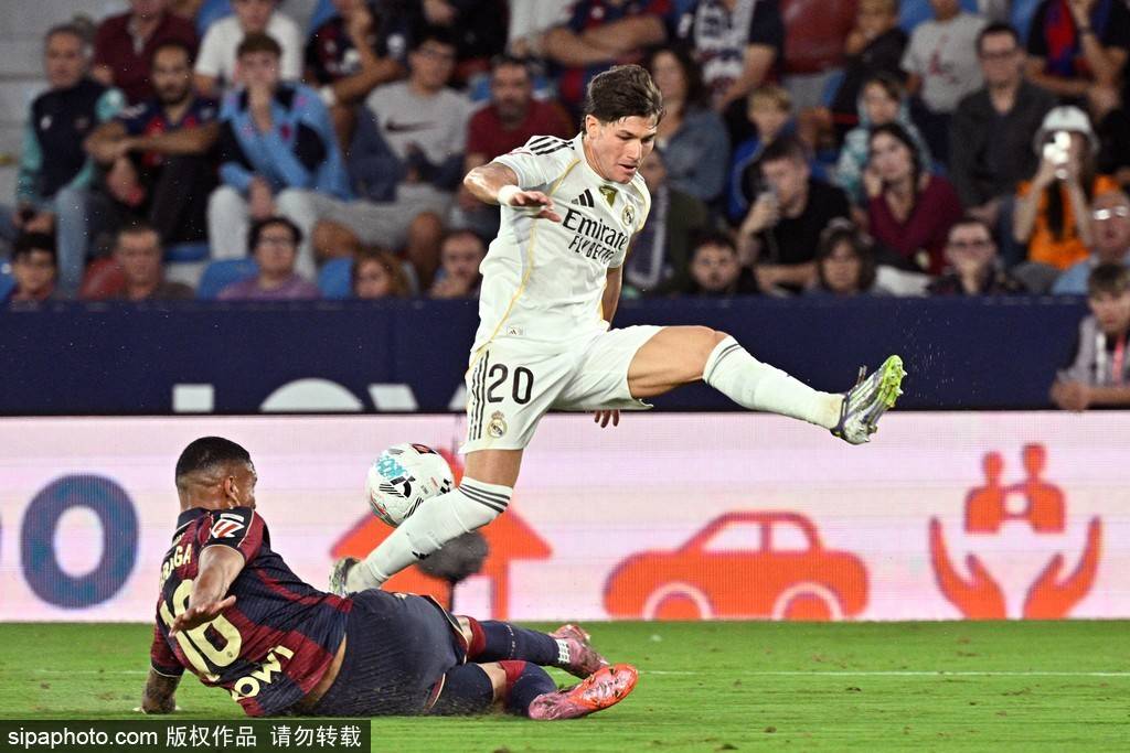 6轮全胜!西甲-姆巴佩双响维尼修斯破门 皇马4-1莱万特